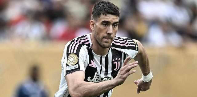 计划全盘被打乱！尤文欲出售意甲最高薪中锋，却遭遇重大伤病困扰